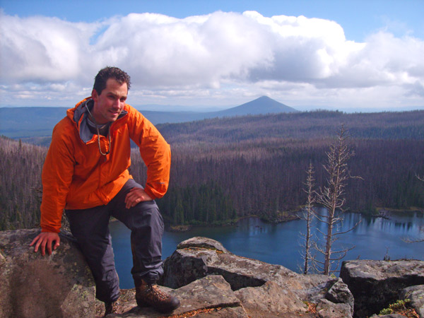 Tony Smith - Streamer Fly Tyer Tony Smith - Streamer Fly Tyer