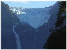 User submitted picture: Ventisquero  Colgante Que...